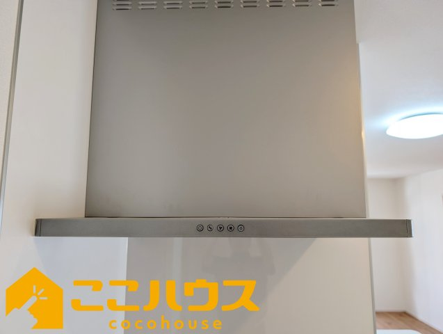 宜野湾市上原1丁目227番　ハートフルタウン　新築戸建て　全4棟　A号棟のキッチン|掃除のしやすい換気扇
