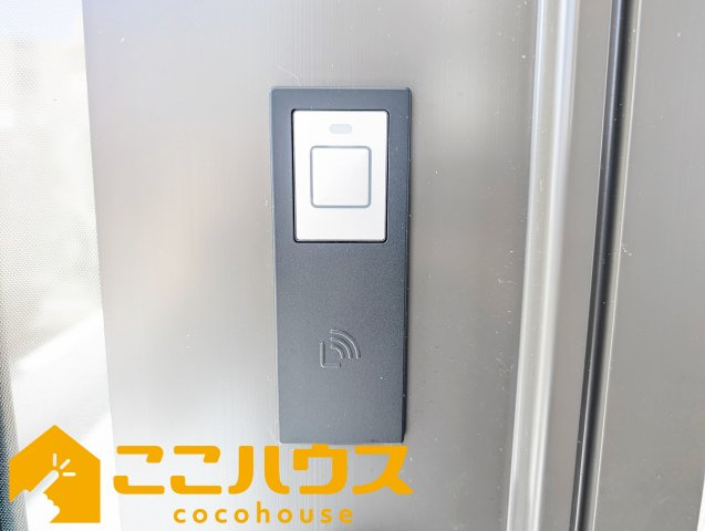 宜野湾市上原1丁目227番　ハートフルタウン　新築戸建て　全4棟　A号棟の防犯設備|タッチキー
