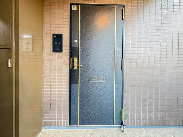 コスモ千駄木