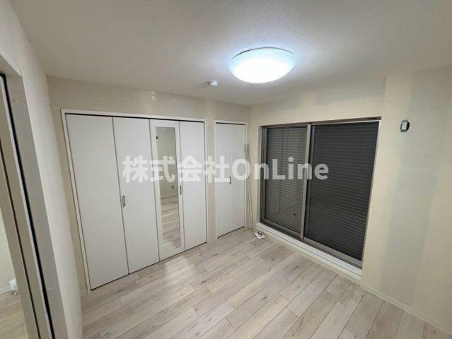 クリエオーレ菱屋東の寝室