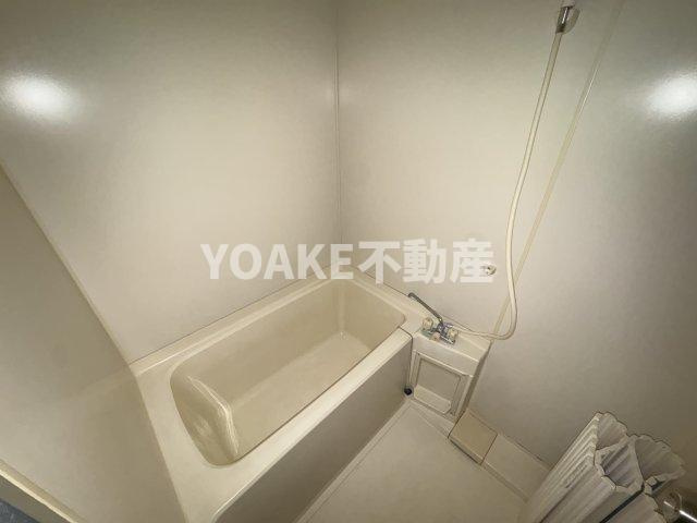 ハイクリーンコートの浴室|別号室の写真となります。現況優先。