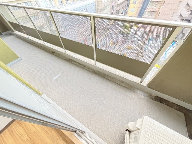 ローズコーポ新大阪第2のバルコニー