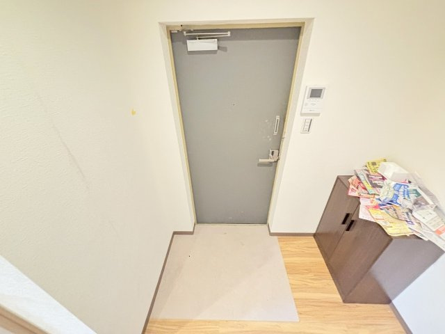 ローズコーポ新大阪第2の玄関