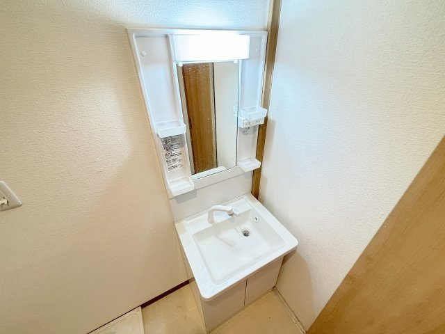 ローズコーポ新大阪第2の独立洗面台