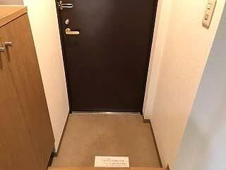 ペレテ雪谷の玄関