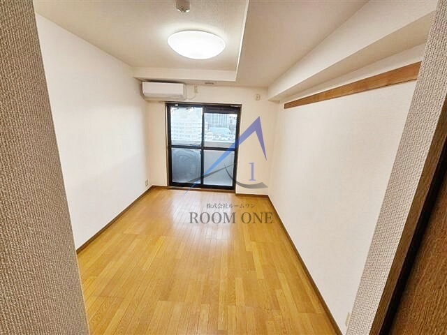 クレアシオン市ヶ谷西の居間・リビング|洋室のお部屋です。