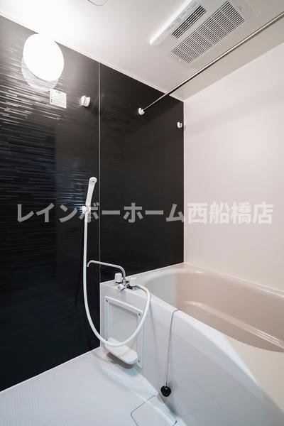 ミリアビタＮｏ．３３の浴室