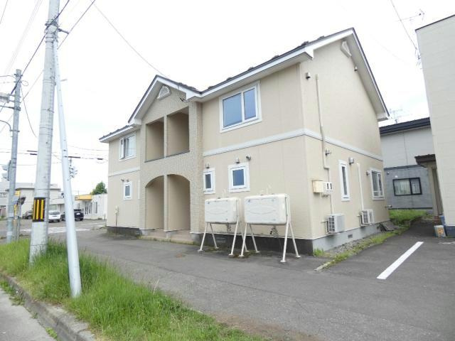 西1南24借家の外観