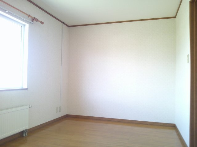 西1南24借家の洋室