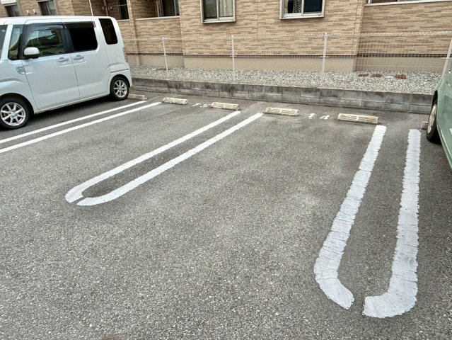 cell　cubeⅡの駐車場