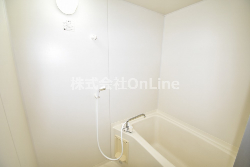 東大阪市森河内東２丁目の賃貸マンションの浴室