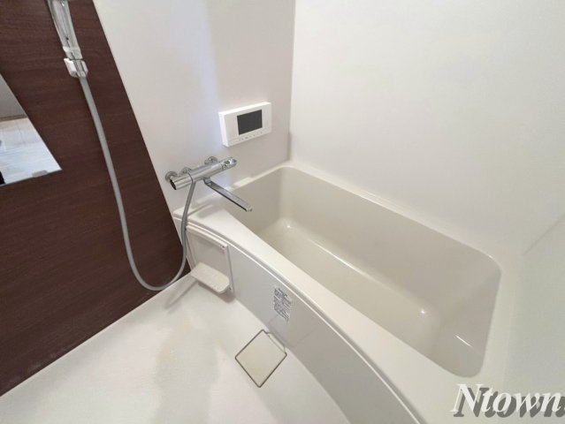 【浴室】 | REGALEST Rivo 平安通 | お風呂で日々の疲れを落としましょう
