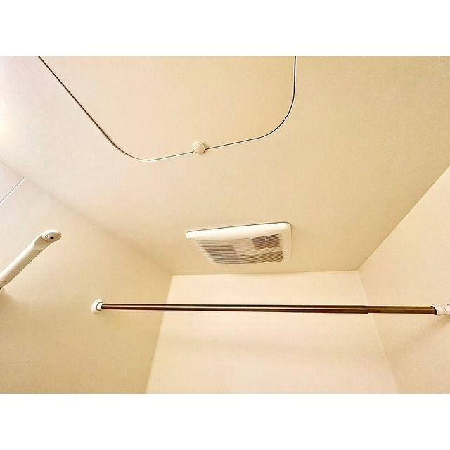 アンプルール クラージュ ウエストヒルズの浴室