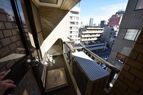 ライオンズマンション南青山シドニービルのバルコニー|※別部屋参照