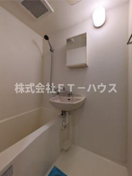 プライマル西船橋の浴室