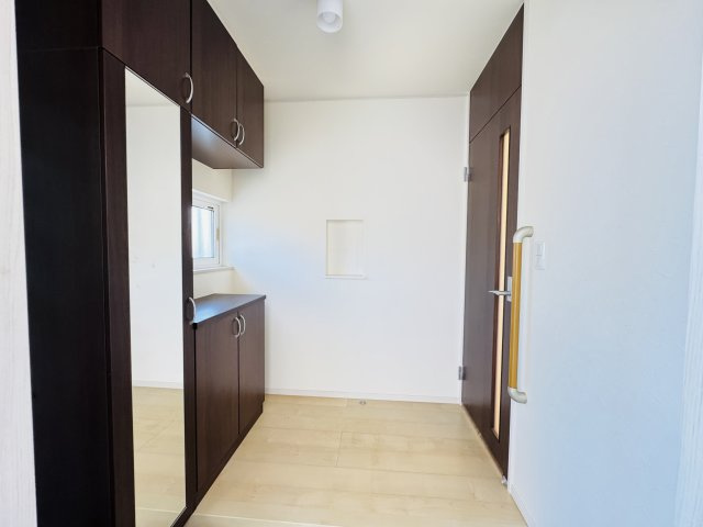 前橋市小屋原町　中古住宅の玄関|前橋市小屋原町　中古住宅