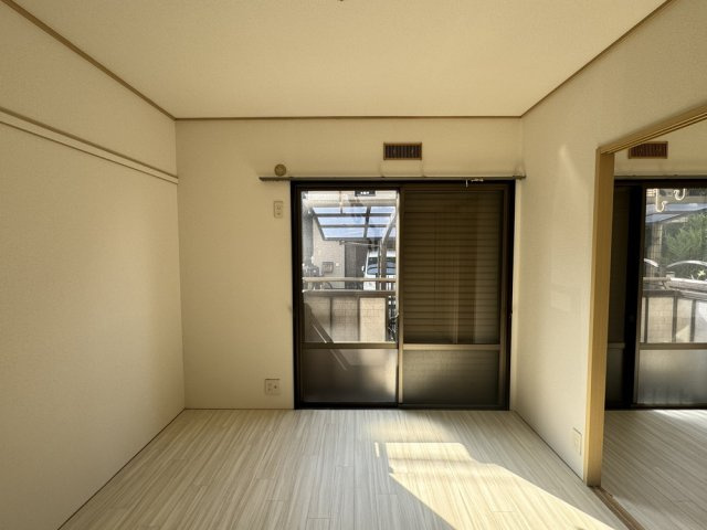 アーバン石田の内装