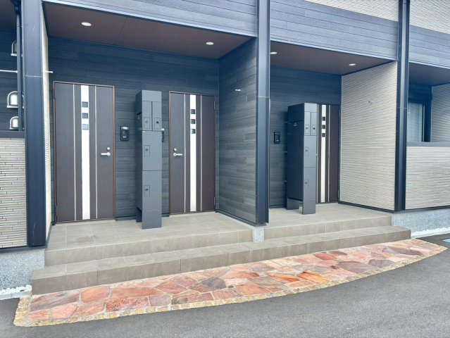 シャルマンヴィレッジ　Ｂのエントランス