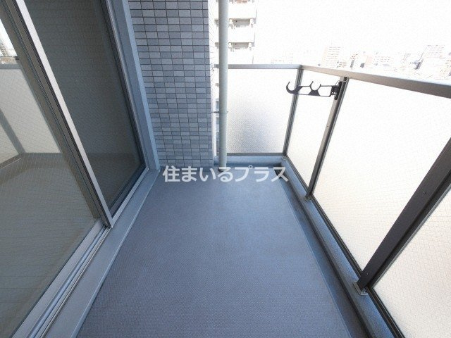 エスリード京橋ノースプレイスのバルコニー
