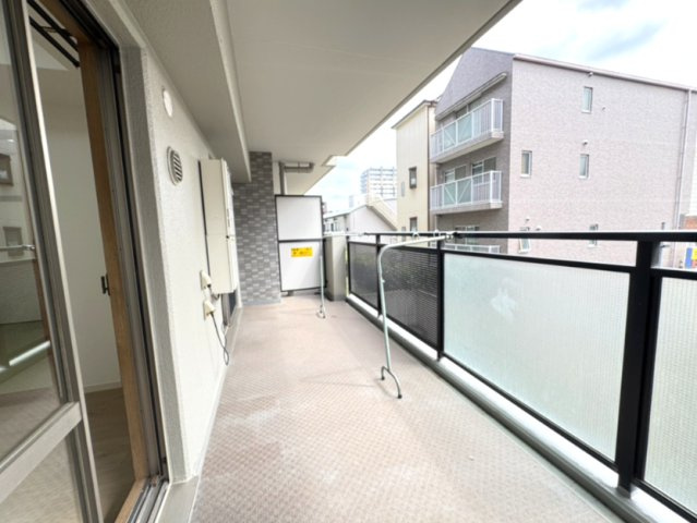 メゾン本山中町のバルコニー