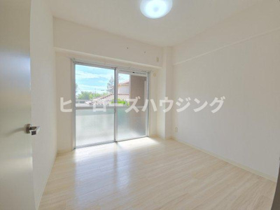 【トイレ】 | ハイムシンコー | ※同タイプの写真となり、実際のお部屋とは異なる場合があります