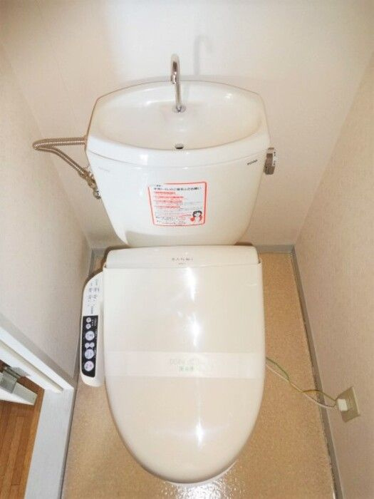 ボーンハウスこどもの森　A棟のトイレ