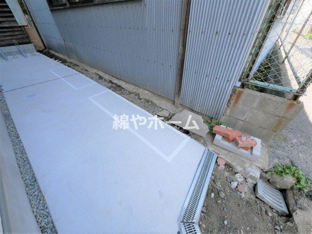 Ｆ　ａｓｅｃｉａ　ｌｉｐｉｎｅのエントランス|ゆとりのあるエントランスです