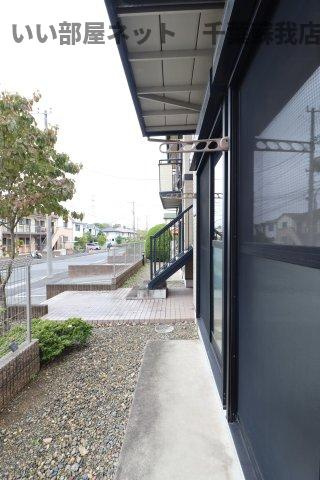 コンフォールＢの洋室|落ち着いた色調の洋室です