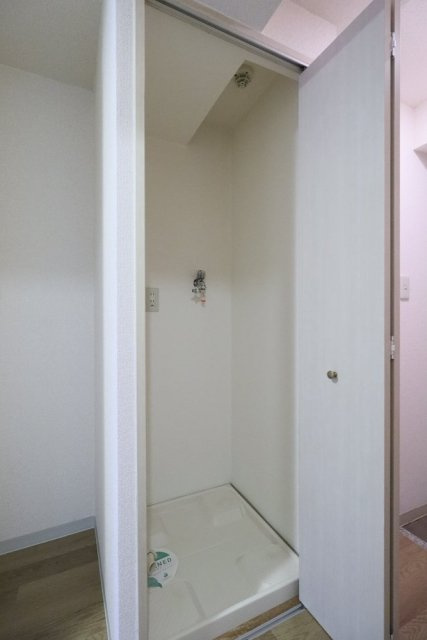 菱和パレス三軒茶屋壱番館の設備|室内洗濯機置場