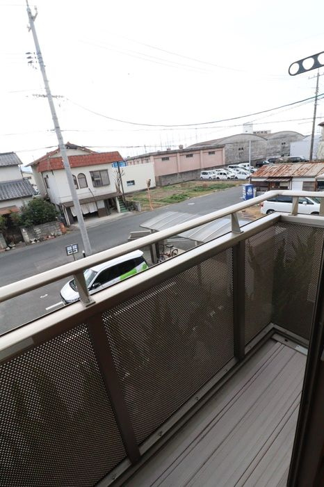 リースランド福島　A棟のバルコニー