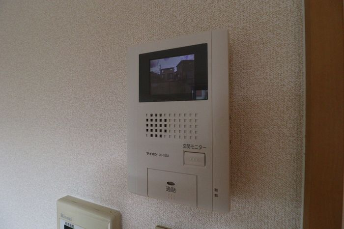 リースランド福島　A棟