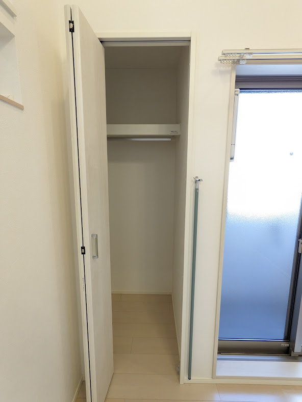 ハーモニーテラス志賀町Ⅲの収納|クローゼット