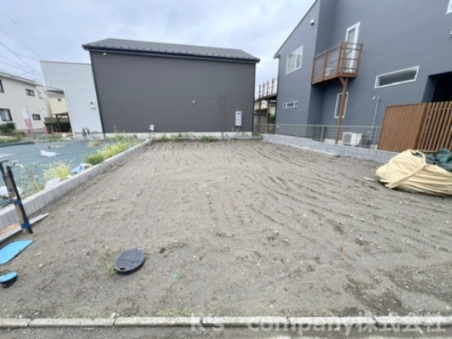 茅ヶ崎市東海岸南6丁目　建築条件なし　売地