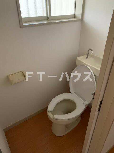 伸栄ハイツ海神のトイレ