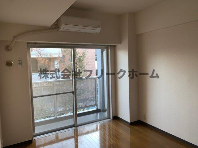 武蔵野市境２丁目の賃貸マンションの居間・リビング