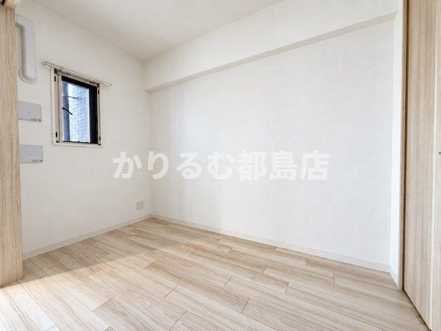 ミラージュパレス都島本通の居間・リビング