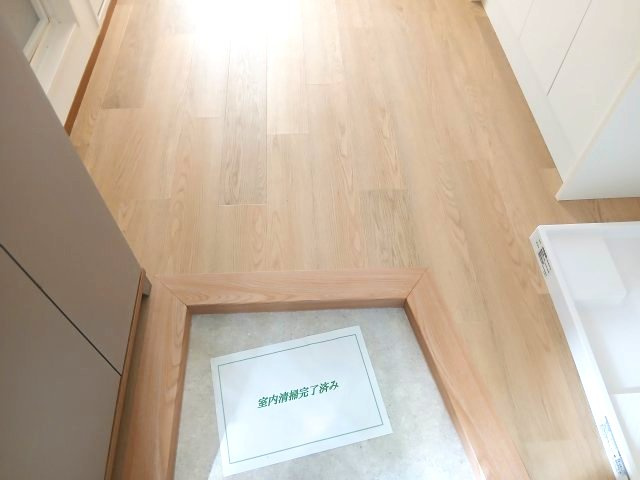 ハイム神山の玄関