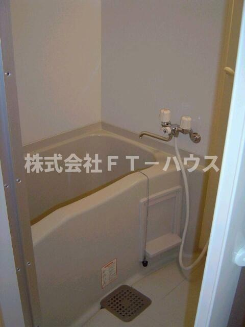 サン・ルピナスの浴室
