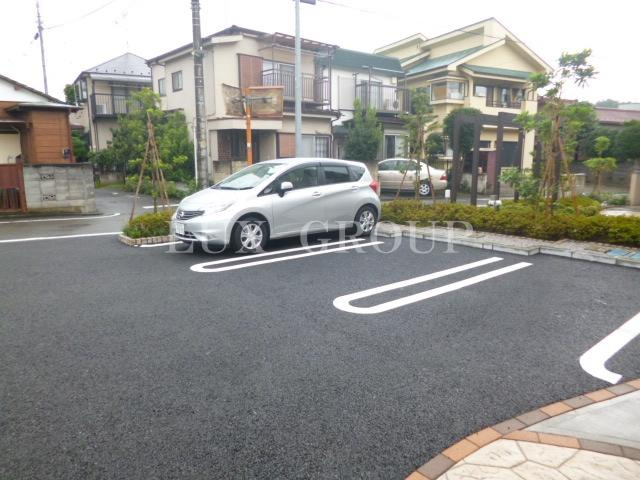 【駐車場】 | グリーンエイカーズ