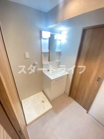 大阪市淀川区西中島６丁目の賃貸マンションの洗面所