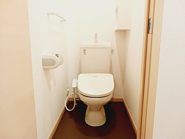 サンリットのトイレ|清潔感のあるトイレです