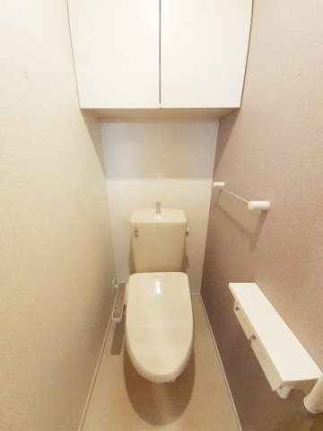 アリエッタのトイレ|ゆったりとした空間のトイレです