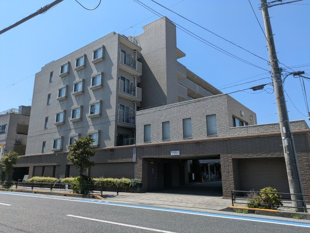 ライオンズマンション南林間ガーデンシティの外観