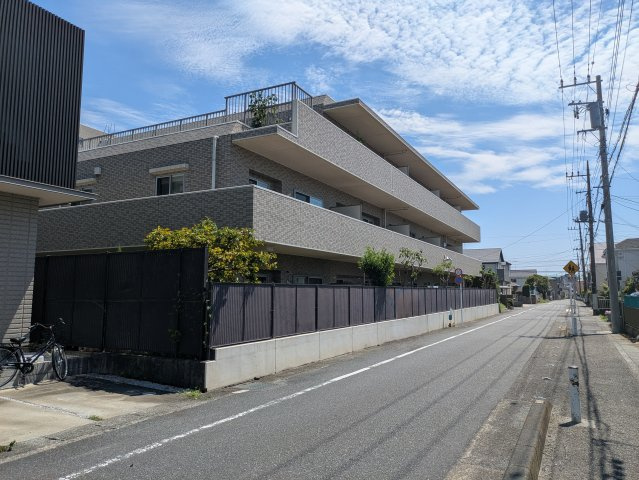 ライオンズマンション南林間ガーデンシティの外観