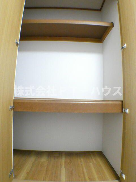 エステートピアジュネスの収納