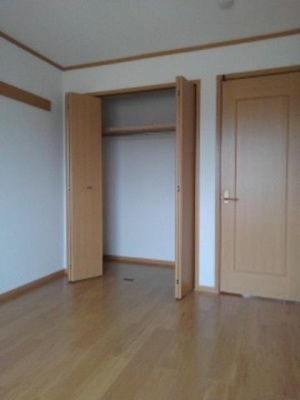 【収納】 | ビサイド・花仙橋Ⅰ | ちょっとした収納スペースも充実しています