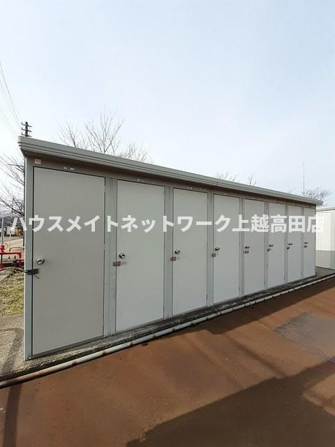 ヴィラ　アルモニーＡの設備|外部物置