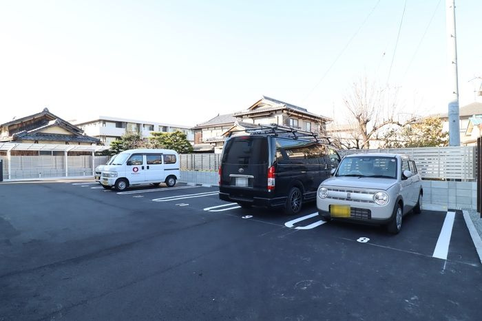 ベルデの駐車場