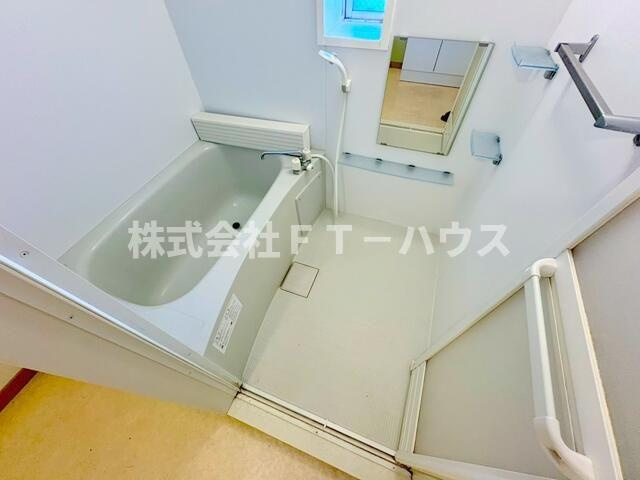 ハイツエレファントの浴室