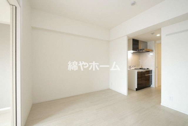 リアライズ小路駅前の居間・リビング|使いやすいリビングです